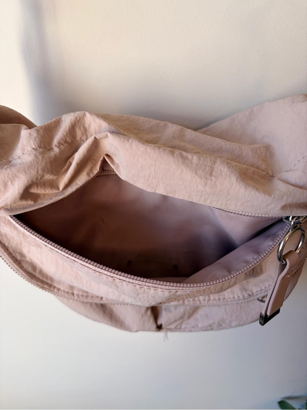 Lululemon All Night Festival Bag *5L - Smoky Blush - Picture 11 of 16
